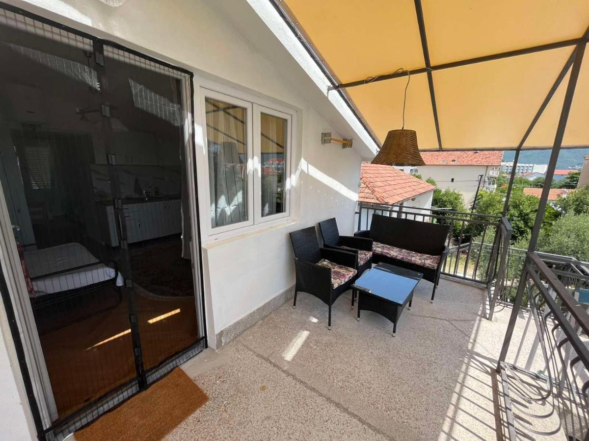 Guest House Villa Kosa Bijela Kültér fotó