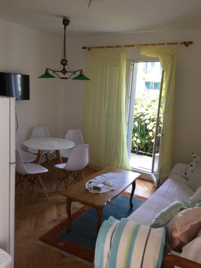 Guest House Villa Kosa Bijela Kültér fotó